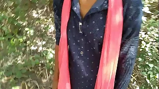 Desi outdoor fuck  girlfriend Fucking with boyfriend hordcore doggy style